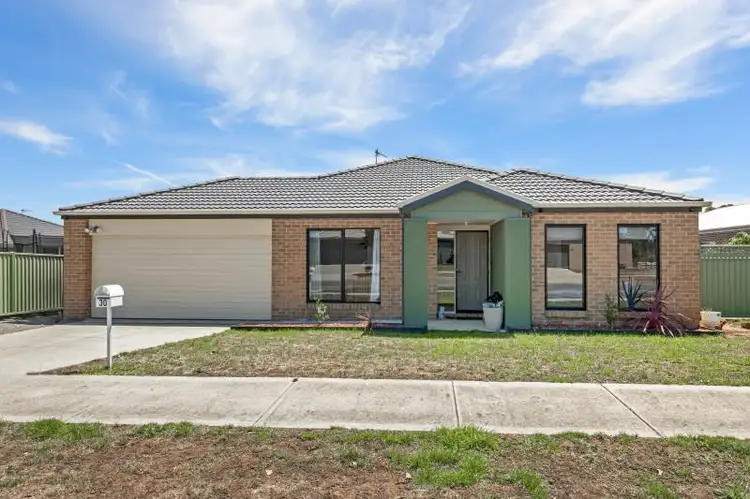 30 McKellar Drive, Miners Rest VIC 3352