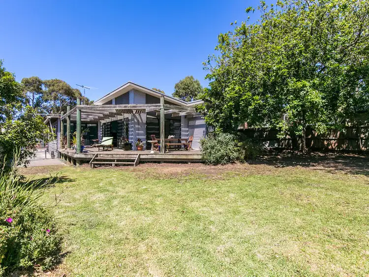 6 Inveray Avenue, Jan Juc VIC 3228