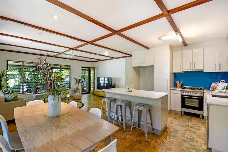 1 Alstonia Street, Nightcliff NT 810