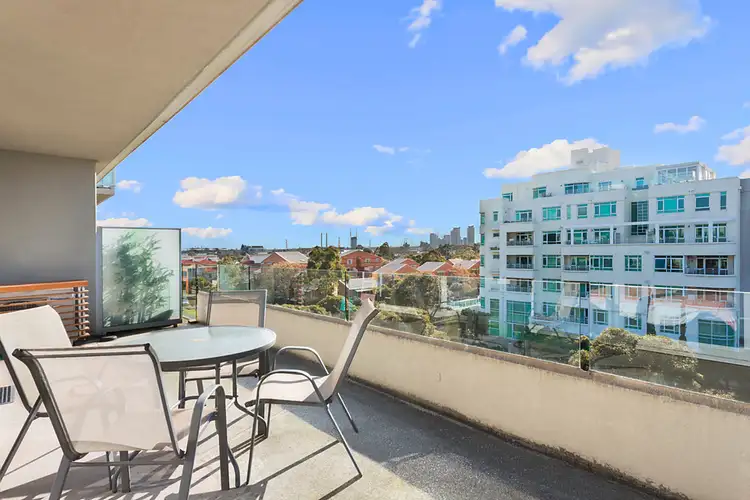 405/1 Danks Street West, Port Melbourne VIC 3207