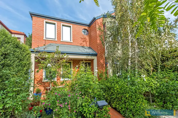 14 Breadalbane Place, Newport VIC 3015
