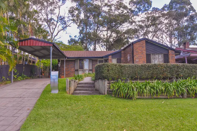 24 Woodlands Avenue, Petrie QLD 4502