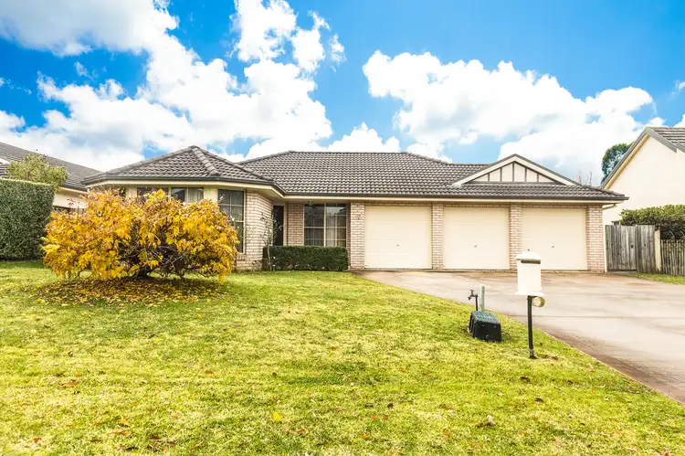 12 Lilac Avenue, Bowral NSW 2576