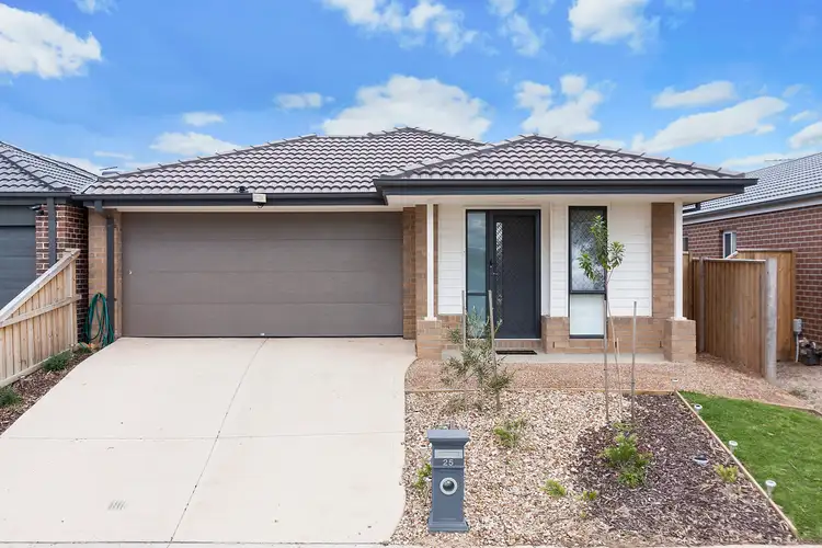 25 Salerno Crescent, Doreen VIC 3754