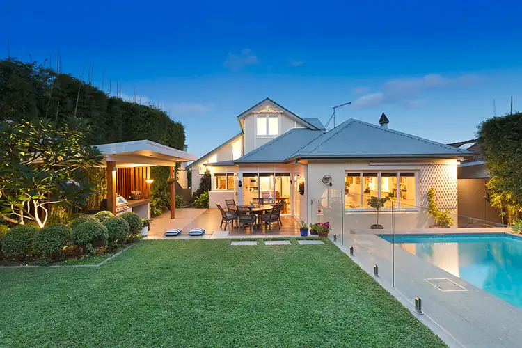8 Hubert Street, Freshwater NSW 2096