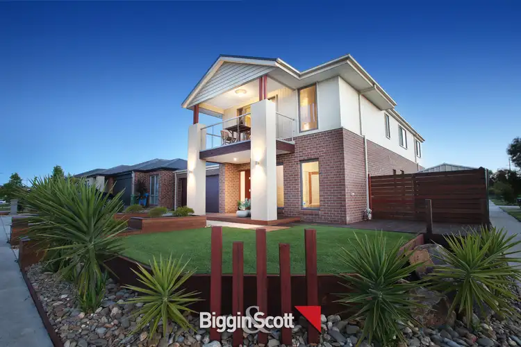 71 Everlasting Boulevard, Cranbourne West VIC 3977