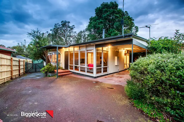28 Russell Crescent, Boronia VIC 3155