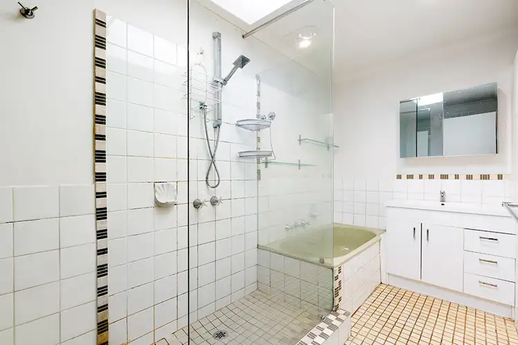 Second view of Homely apartment listing, 19/488 Glen Huntly Road, Elsternwick VIC 3185