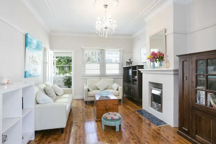 Second view of Homely house listing, 1/9 Mountain Road, Austinmer NSW 2515