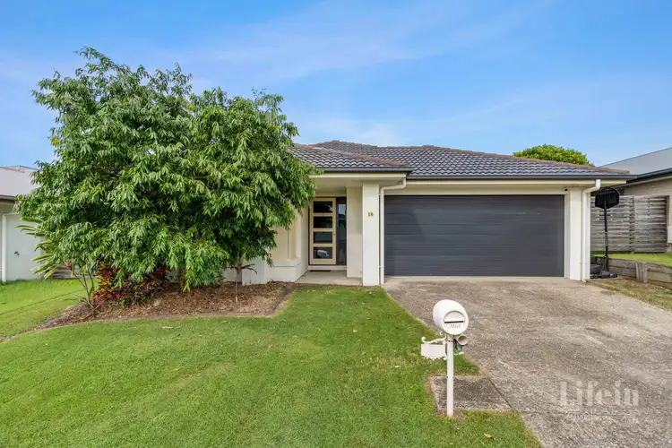 16 Oakvale Avenue, Holmview QLD 4207
