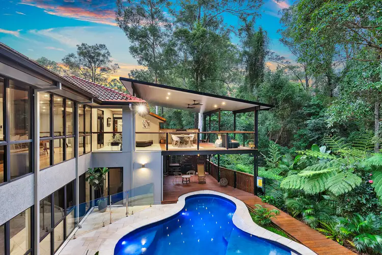50 Ardes Street, Chapel Hill QLD 4069