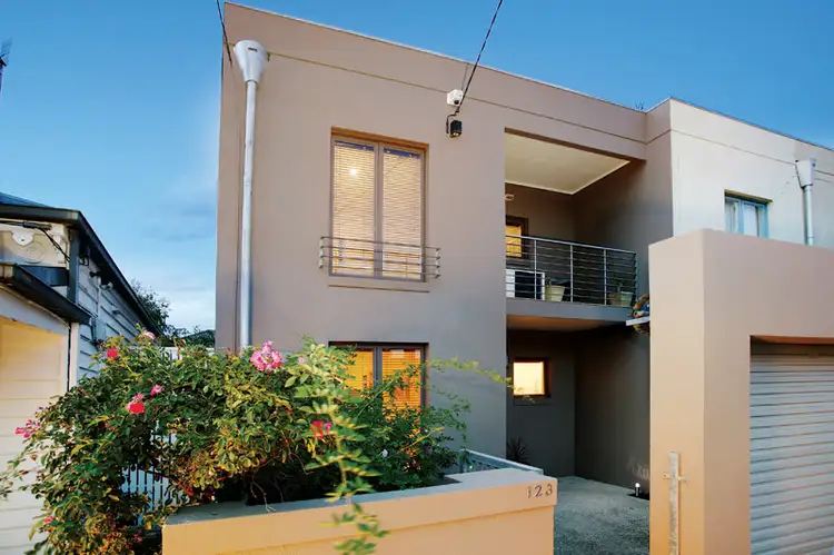 123 Buckingham Street