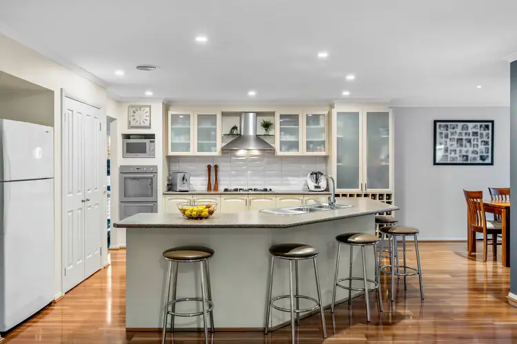 Sixth view of Homely house listing, 10 Buxton Mews, Berwick VIC 3806