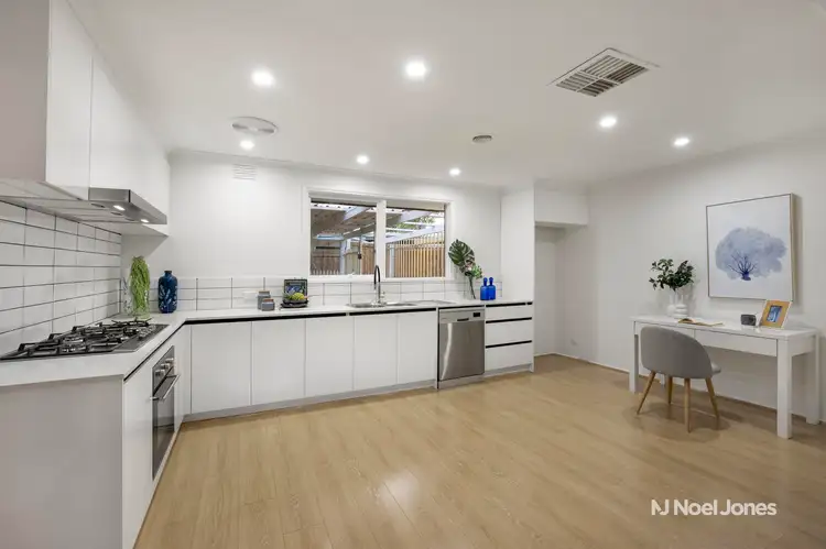 Fourth view of Homely house listing, 8 Dundee Place, Wantirna VIC 3152