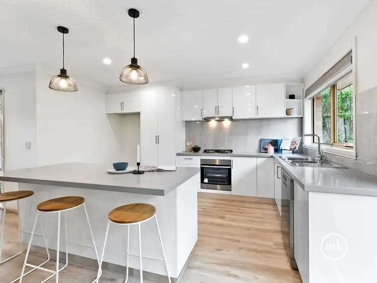Fifth view of Homely unit listing, 2/5 Walsh Street, Eltham VIC 3095