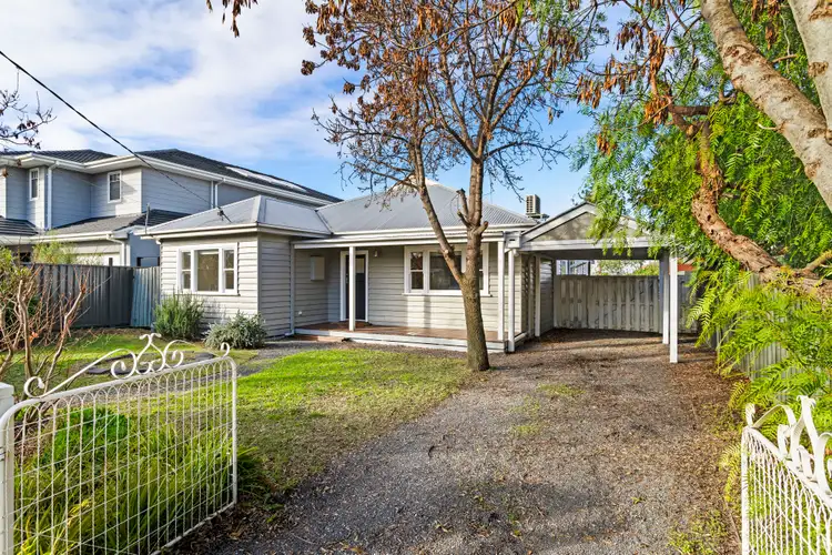 4 Gordon Street, Newport VIC 3015