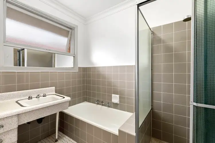 Sixth view of Homely unit listing, 3/28 Allambee Avenue, Camberwell VIC 3124