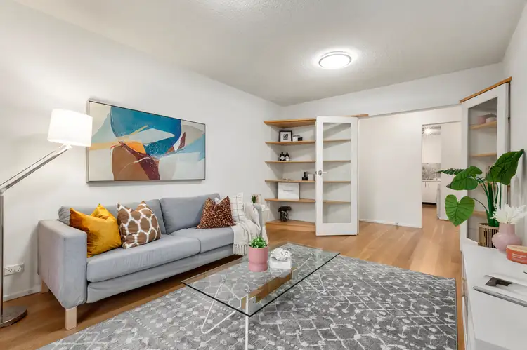 2/19 Redan Street, St Kilda VIC 3182