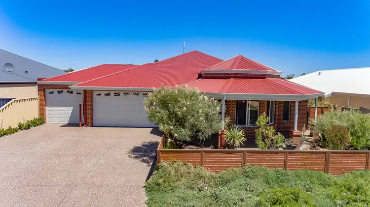 25 Glenelg Drive, Millbridge WA 6232