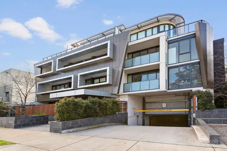 102/951-955 Dandenong Road, Malvern East VIC 3145