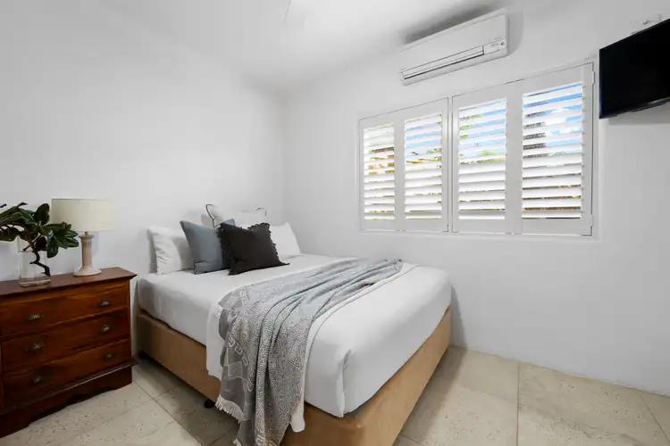 Fifth view of Homely apartment listing, 4/33 Noosa Drive, Noosa Heads QLD 4567