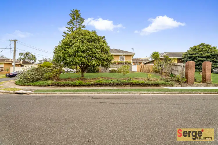 Second view of Homely house listing, 31 De Havilland Avenue, Strathmore Heights VIC 3041