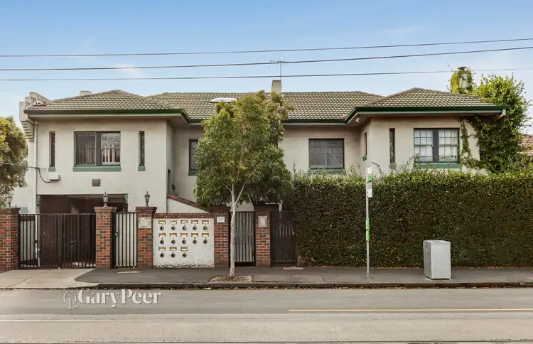 Main view of Homely apartment listing, 5/60 Carlisle Street, St Kilda VIC 3182