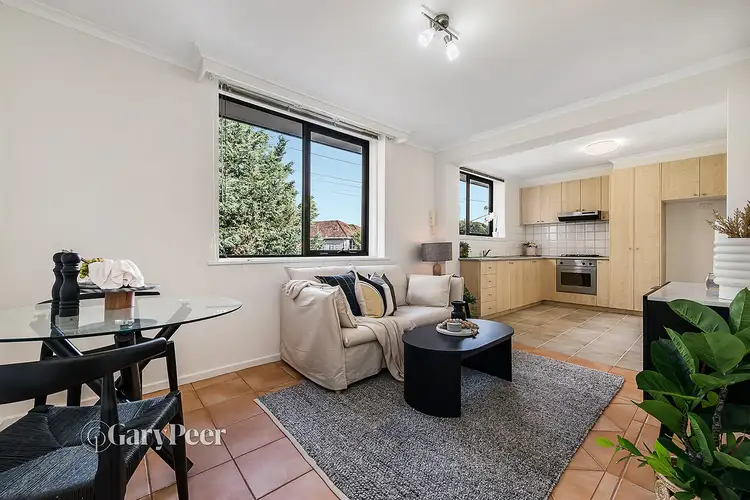 Main view of Homely apartment listing, 5/11 Rosstown Road, Carnegie VIC 3163