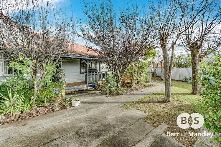 42 Mitchell Crescent, Carey Park WA 6230