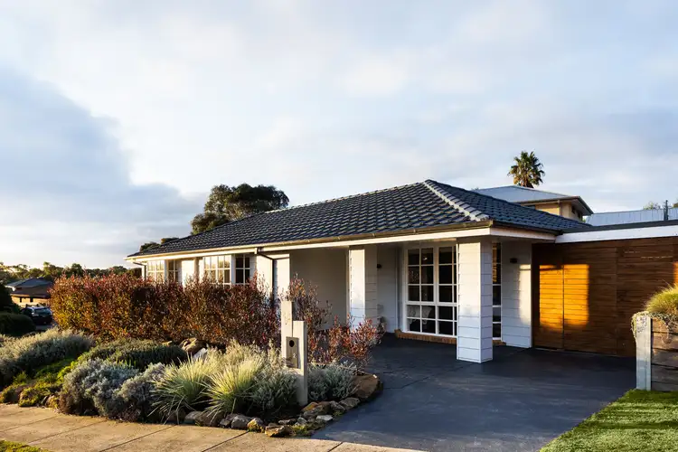 Second view of Homely house listing, 2 Eileen Court, Langwarrin VIC 3910