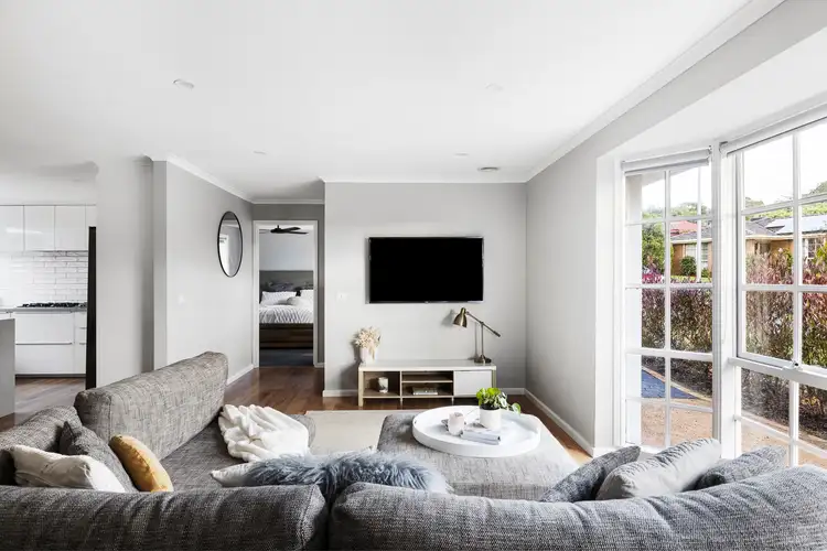Sixth view of Homely house listing, 2 Eileen Court, Langwarrin VIC 3910
