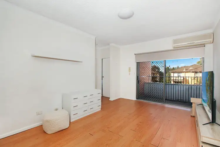 12/18 Drummond Street, Warwick Farm NSW 2170