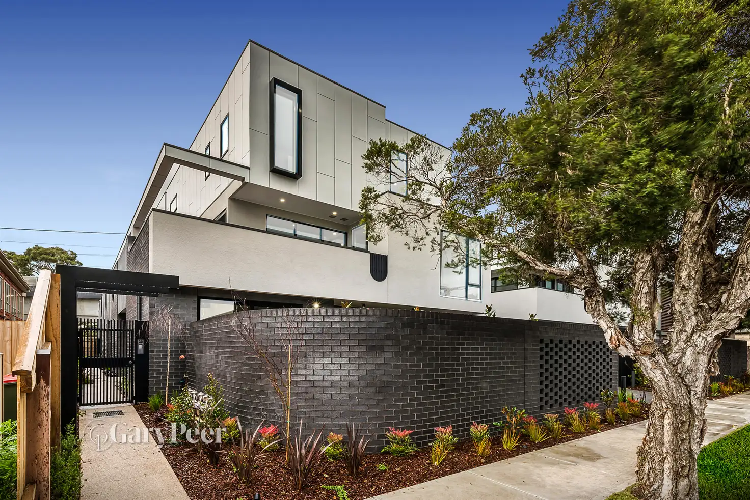 Main view of Homely townhouse listing, 1/29-31 Jersey Parade, Carnegie VIC 3163