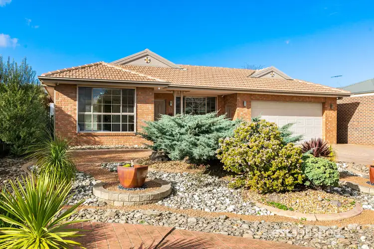 13 Glastonbury Circuit, Point Cook VIC 3030