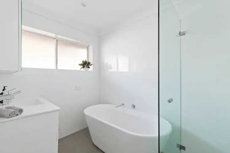 Sixth view of Homely townhouse listing, 3/10 Arthur Street, Dee Why NSW 2099