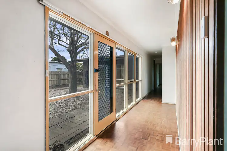 Fifth view of Homely house listing, 5 Larool Crescent, Seaford VIC 3198