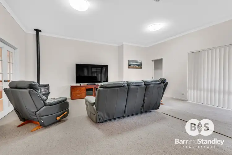 Seventh view of Homely house listing, 10 Miller Crescent, Australind WA 6233