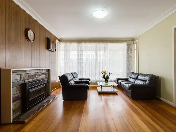 Fifth view of Homely house listing, 122 Oleander Drive, St Albans VIC 3021