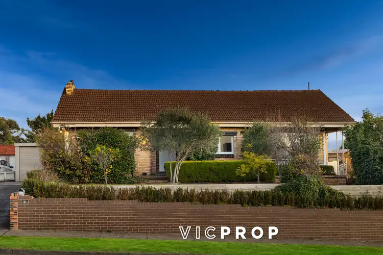 38 Ferntree Gully Road, Oakleigh East VIC 3166