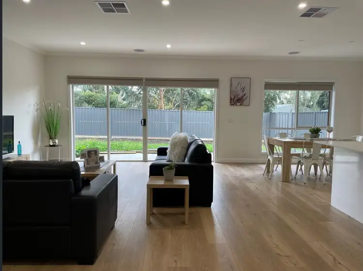 Sixth view of Homely unit listing, 1/4 Gordon Crescent, Romsey VIC 3434