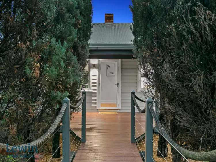 35 Riviera Street, Mentone VIC 3194