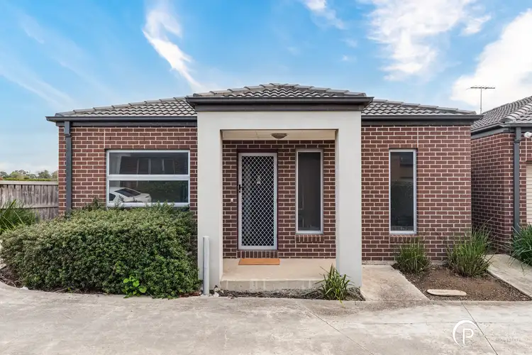 7/41-45 Valencia Circuit, Cranbourne VIC 3977