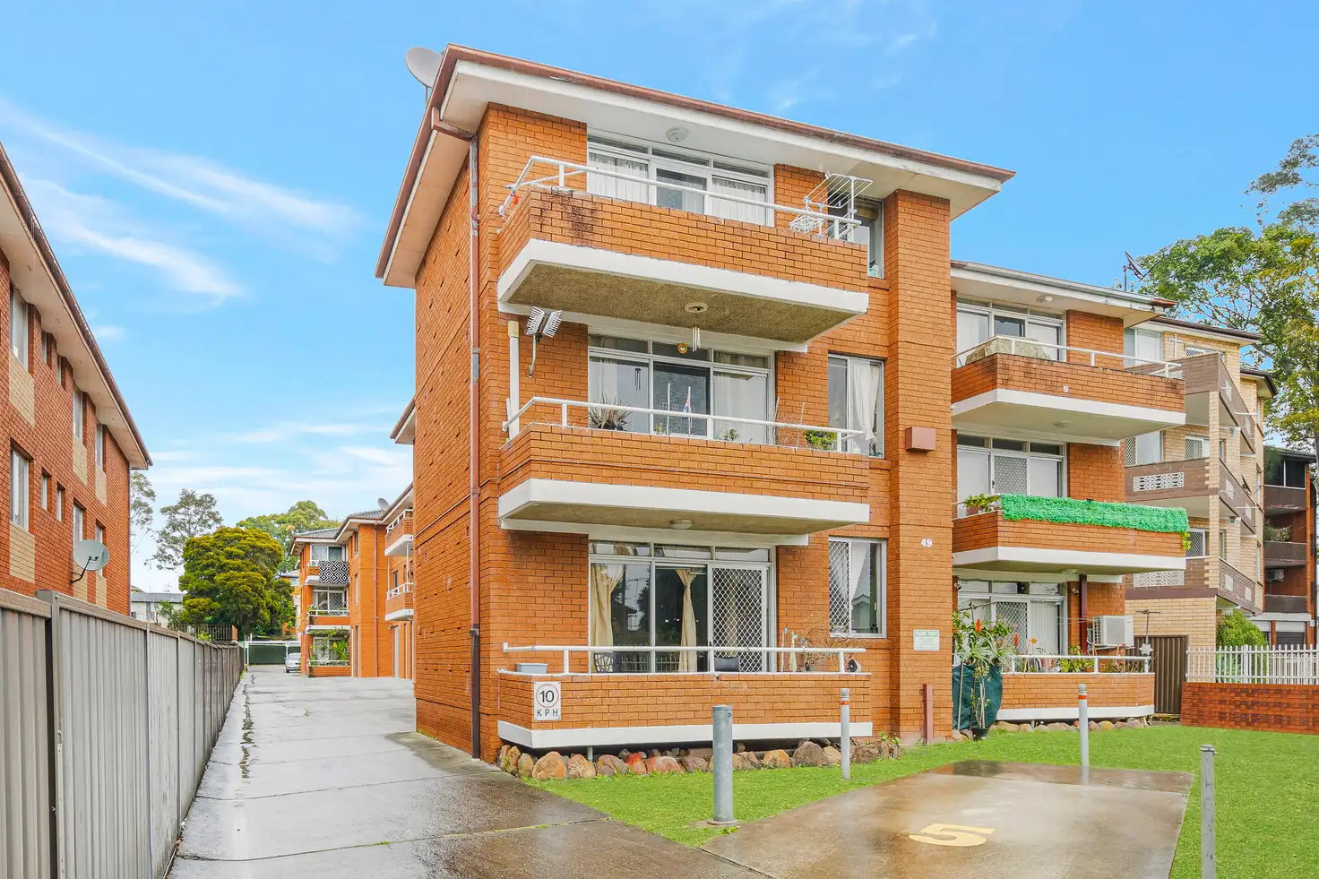 Main view of Homely apartment listing, 17/49 Hamilton Road, Fairfield NSW 2165