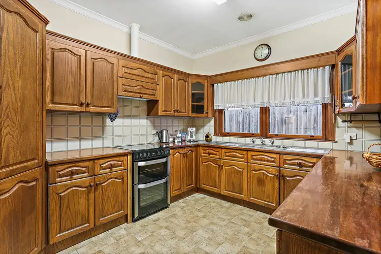 Fifth view of Homely house listing, 2 Drury Street, Beaconsfield VIC 3807