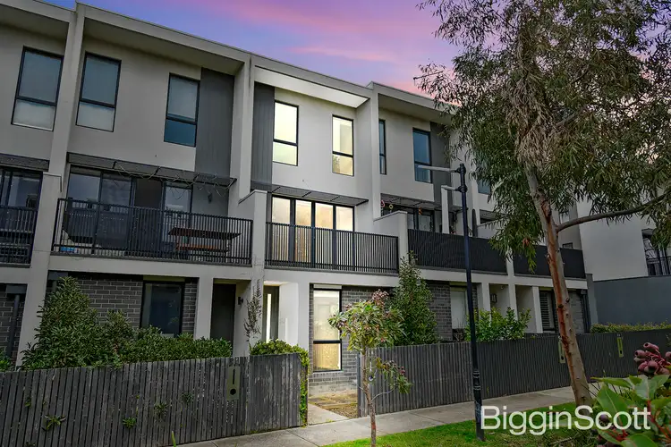 66 Central Park Walk, Cheltenham VIC 3192