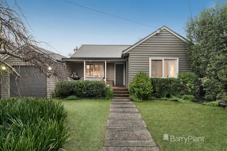 12 Blanche Avenue, Parkdale VIC 3195