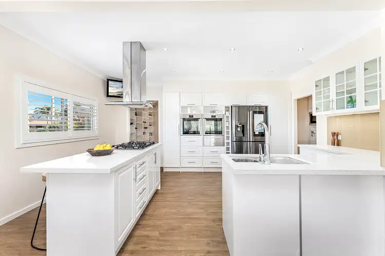 55 Outlook Drive, Figtree NSW 2525