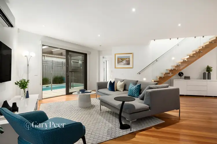 Fourth view of Homely house listing, 2/15 Edinburgh Avenue, Caulfield VIC 3162
