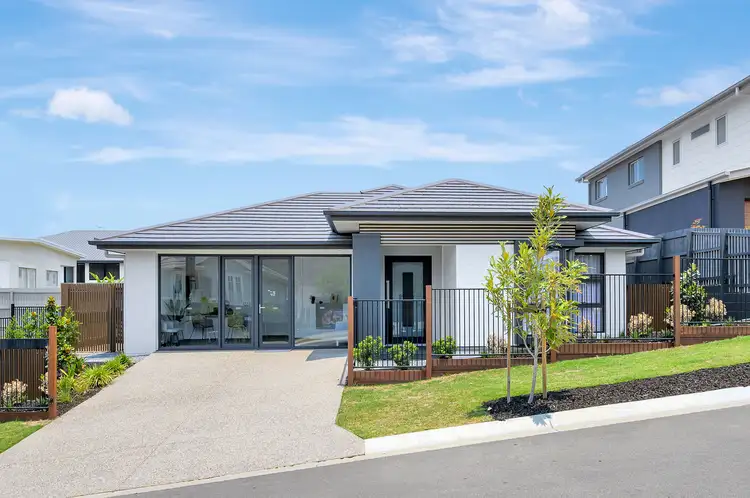15 Houston Street, Spring Mountain QLD 4300