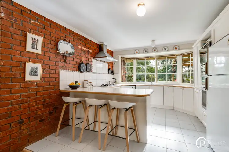Sixth view of Homely house listing, 4 Kilgerron Court, Narre Warren South VIC 3805